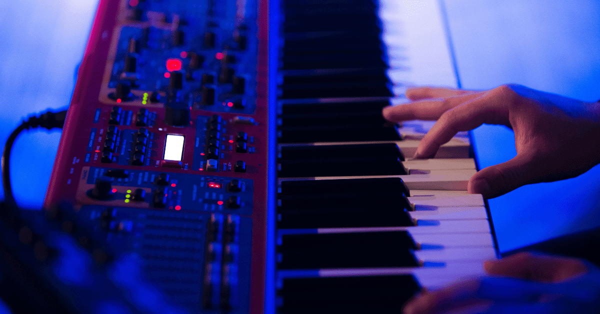 Worship piano tutorials